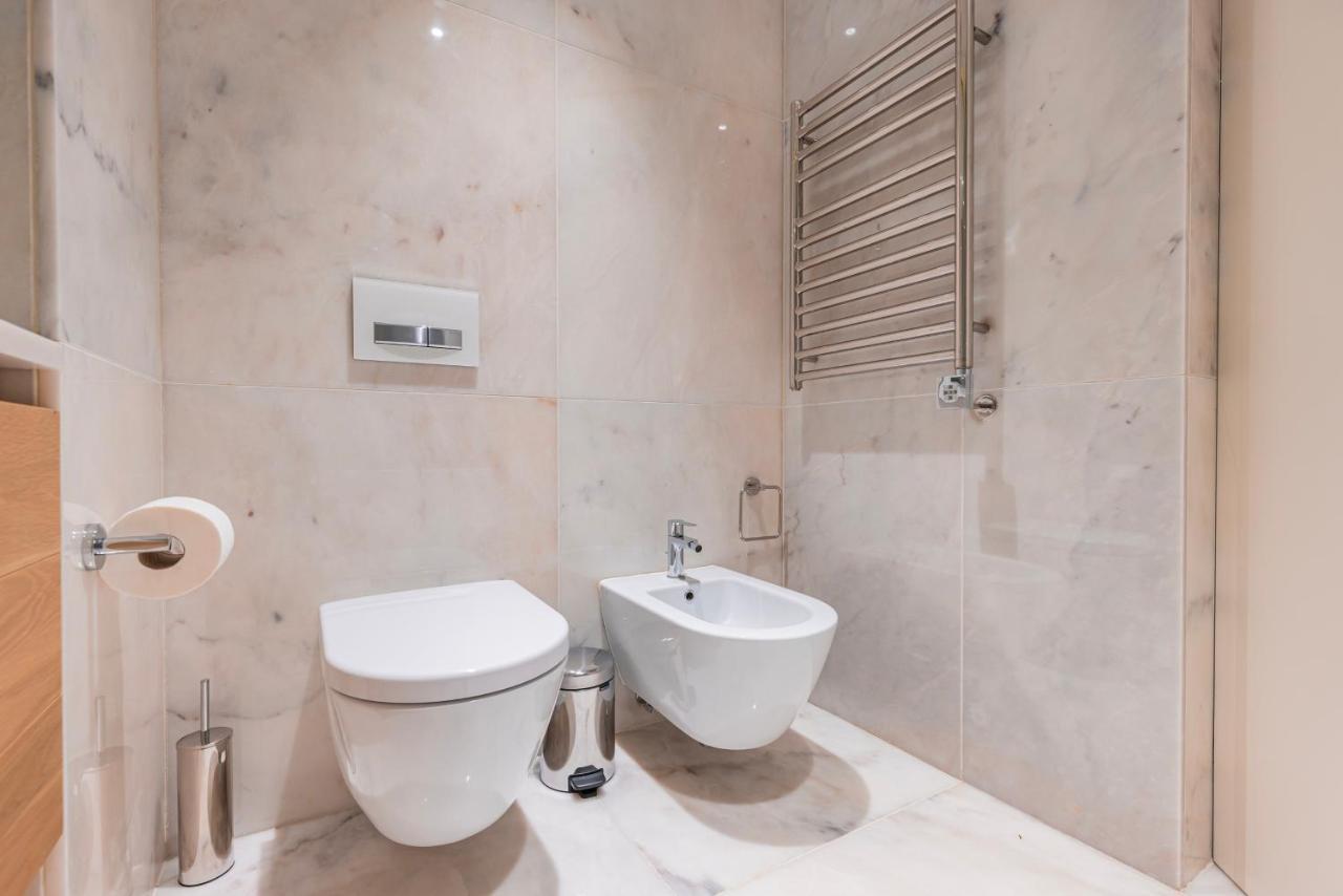 Liberdade Elegance W/Rooftop Pool By Lovelystay Lisbon Exterior photo