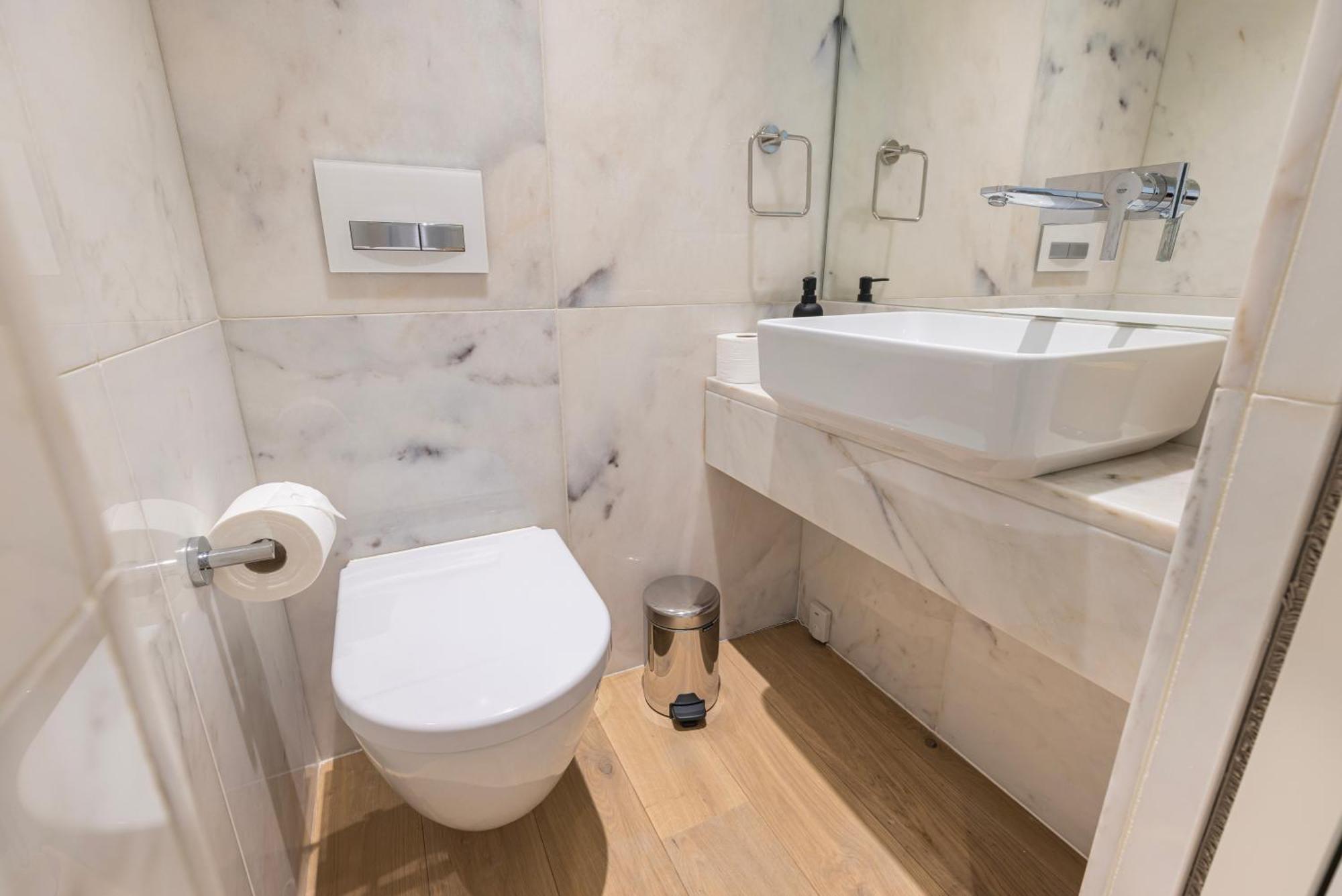 Liberdade Elegance W/Rooftop Pool By Lovelystay Lisbon Exterior photo